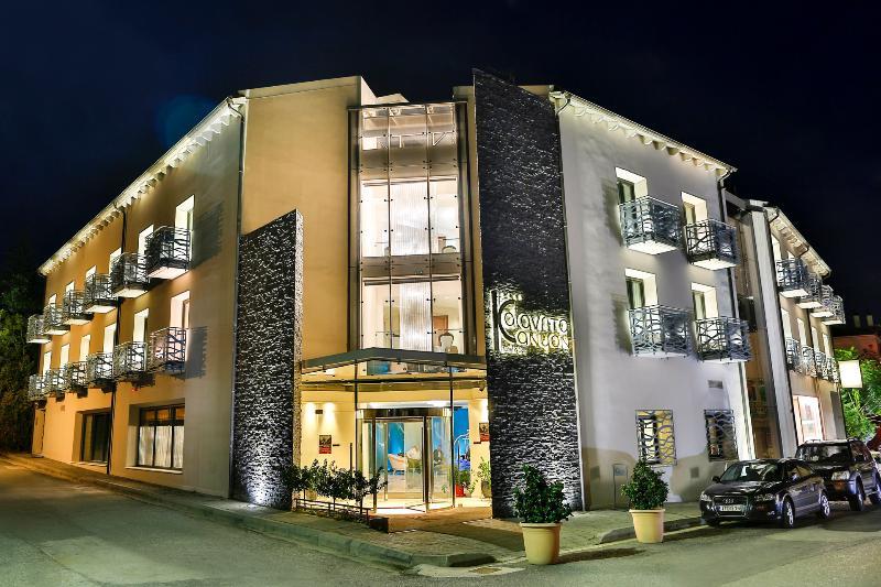 Otel Canyon & 4*